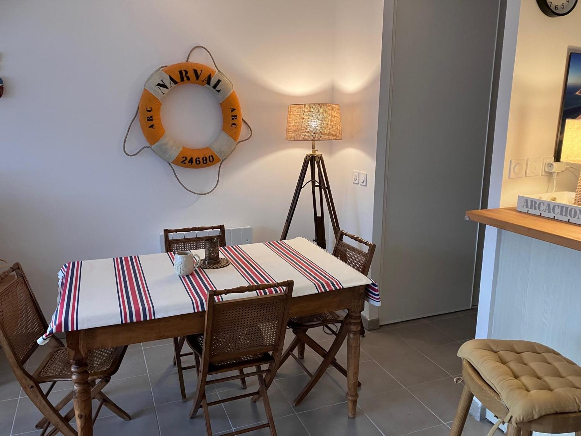 T3 En Centre D'Arcachon, 2 Min Plage, 5 Min Gare, Balcon, Parking Securise, Wifi, Menage Inclus - Fr-1-374-193 Exterior foto